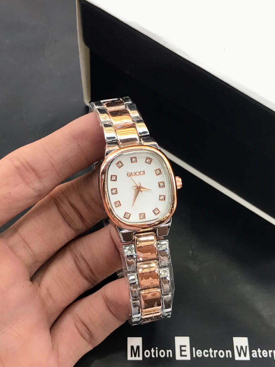 GUCCI LADIES WATCH