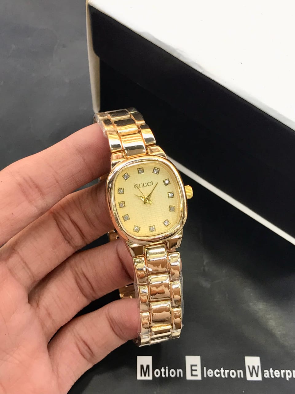 GUCCI LADIES WATCH