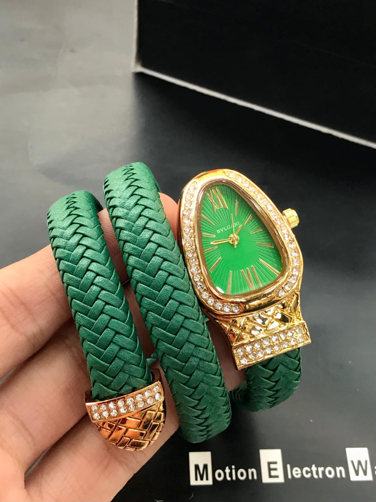 BVLGARI WOMAN WATCH SNAKE MODEL