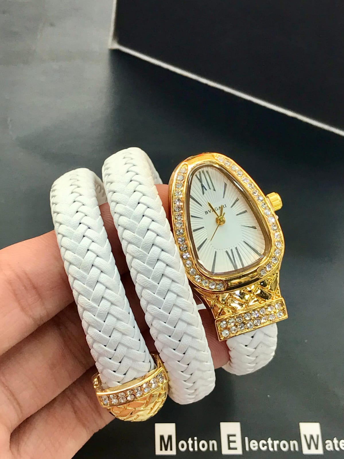 BVLGARI WOMAN WATCH SNAKE MODEL