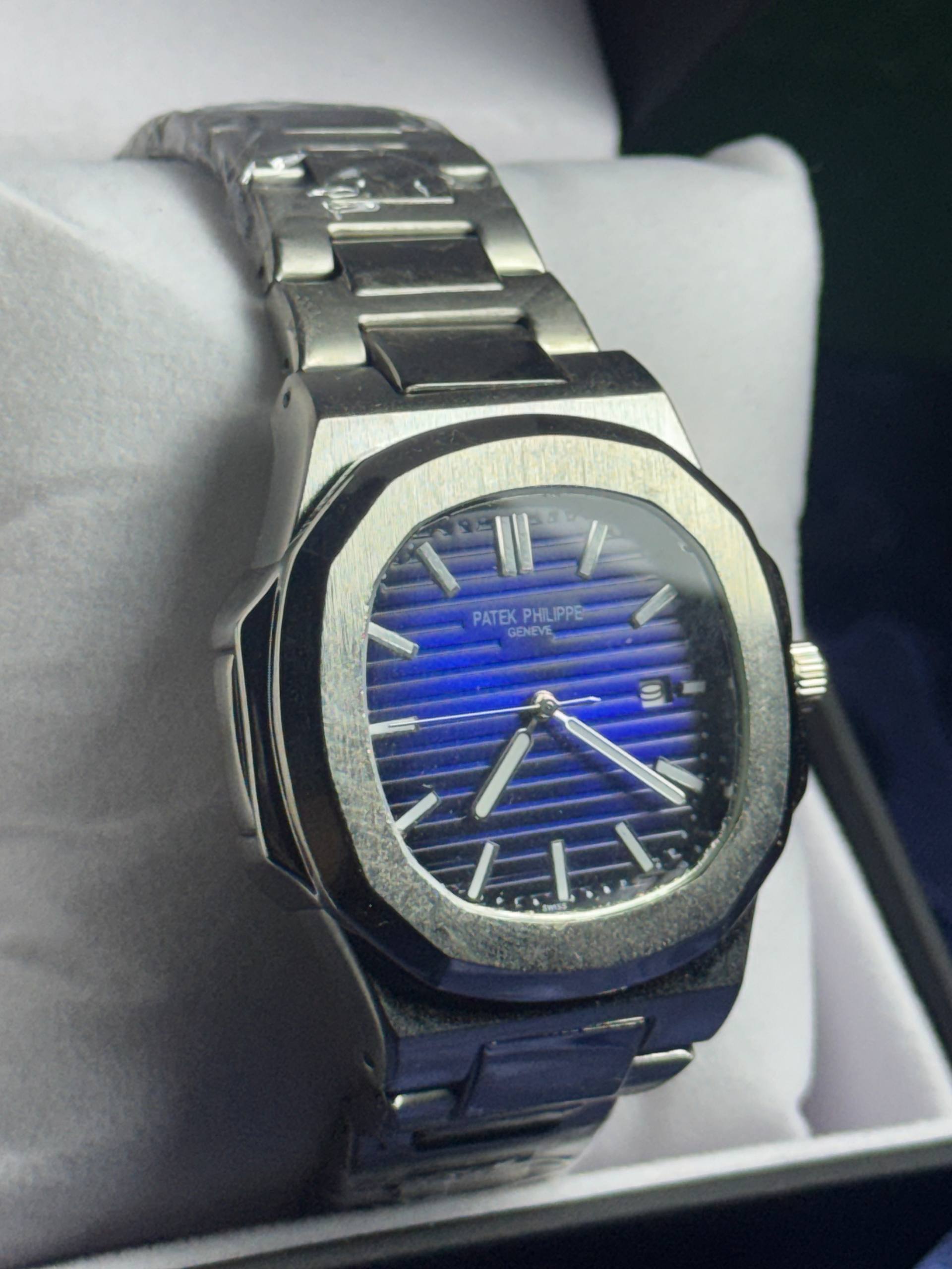 PATEK PHILIPE - CIRCULAIRE